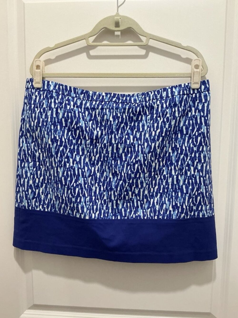 Michael Kors Skirt Size 14 Women's Blue White Geometric Print Zip Closure